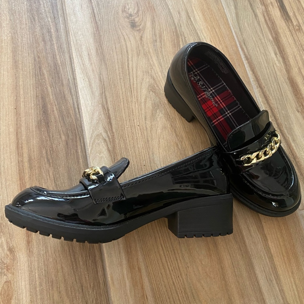 Black glossy loafers - Picture 3 of 4